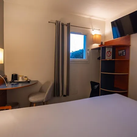 Hotel Kyriad Bordeaux Sud - D'ornon 3*