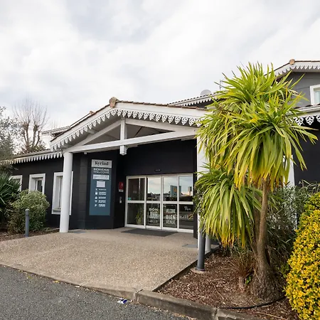 Kyriad Bordeaux Sud - Villenave D'Ornon 3*