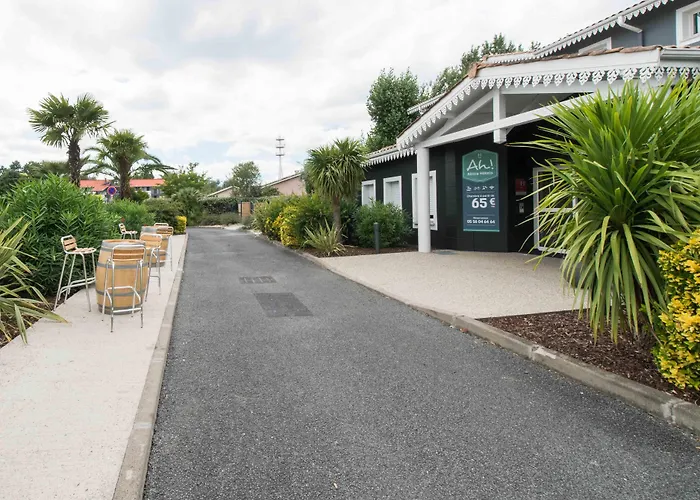 Kyriad Bordeaux Sud - D'ornon 3*